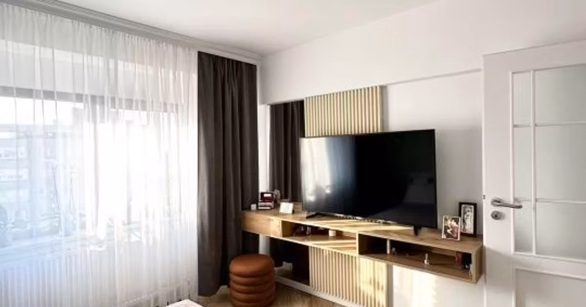 Apartament de vânzare cu 2 camere, mobilat în zona 13 Septembrie, Sector 5