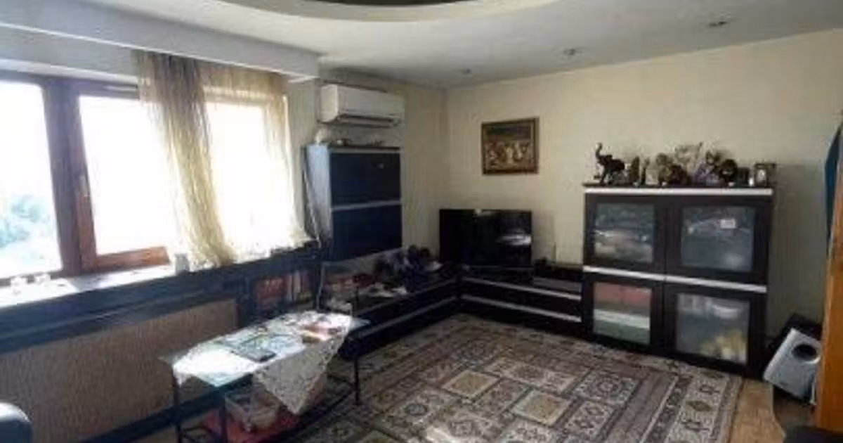 Apartament de vânzare cu 4 camere, mobilat în zona 13 Septembrie, Sector 5