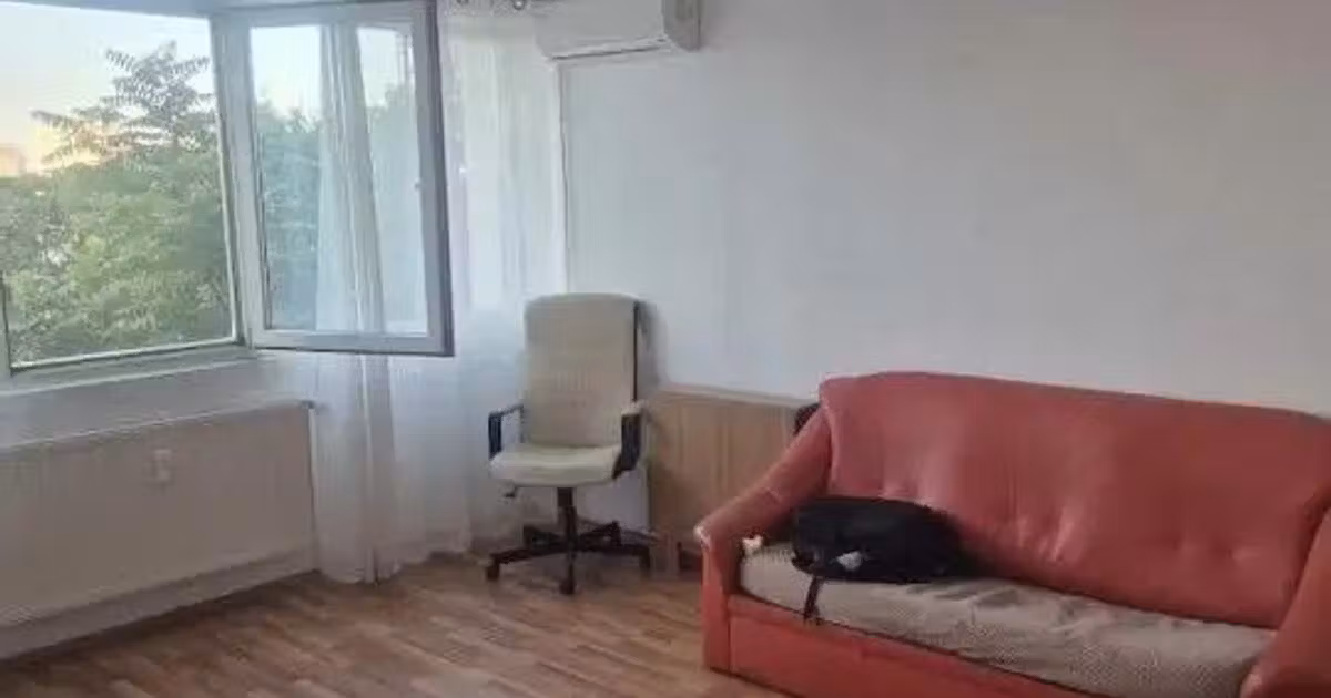 Apartament de vânzare cu 2 camere, mobilat în zona Tineretului, Sector 4