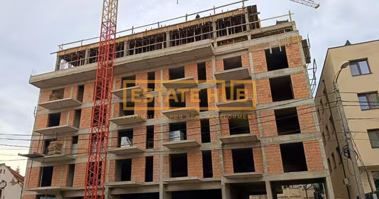 Apartament Semicentral
