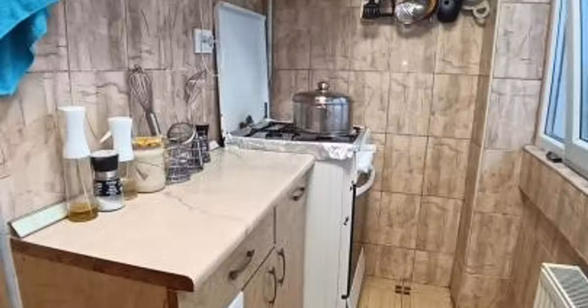 Apartament de vânzare cu 2 camere în zona Km 5, Constanța