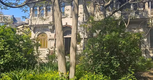 Casă Universitate