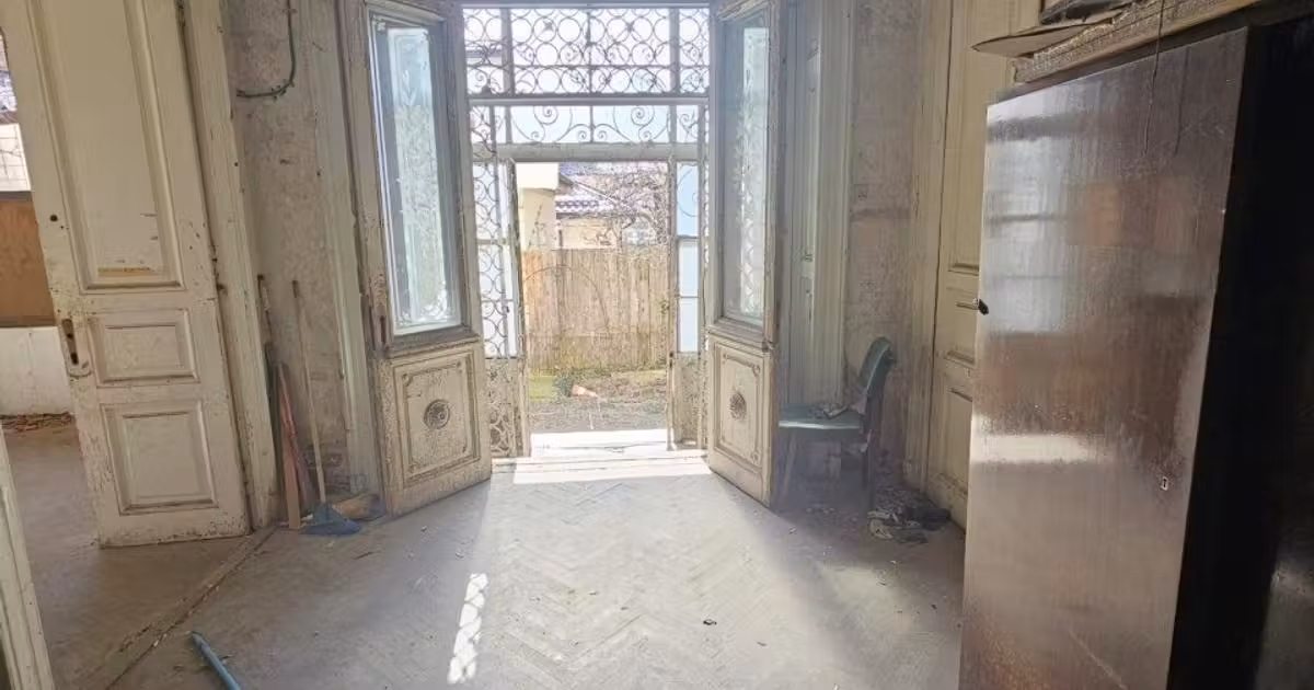 Casă de vânzare cu 8 camere în zona Cișmigiu, Ultracentral