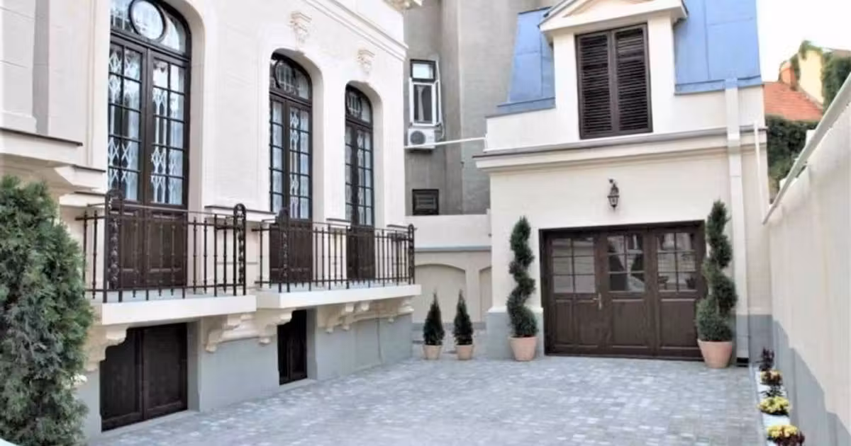 Casă de vânzare cu 12 camere în zona Dorobanți, Sector 1