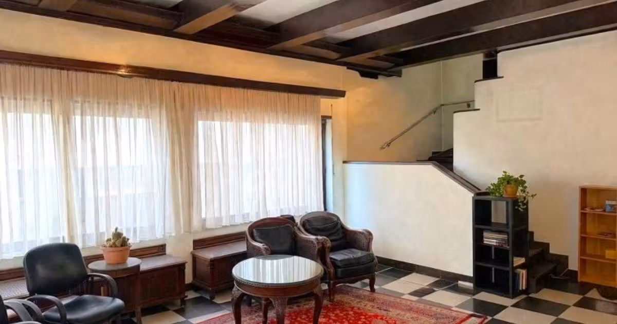 Casă de vânzare cu 9 camere în zona Dorobanți, Sector 1
