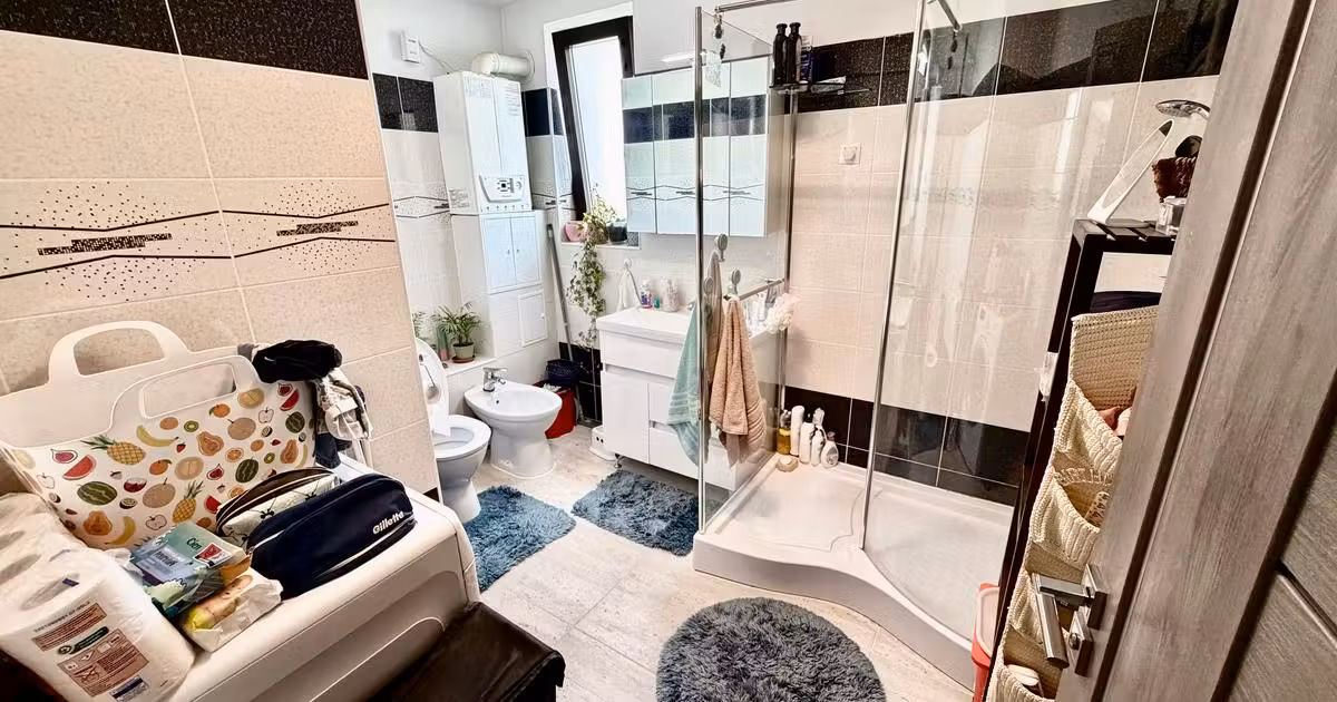 Duplex de vânzare cu 6 camere în Popești-Leordeni