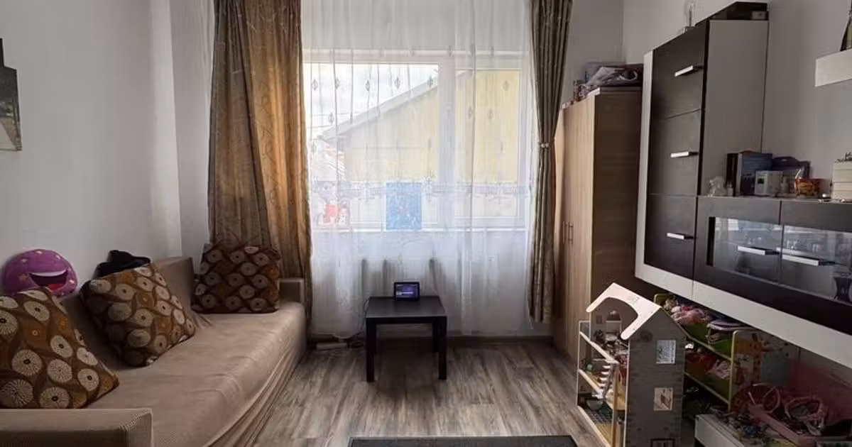 Apartament de vânzare cu 2 camere, mobilat în zona Sălaj, Sector 5
