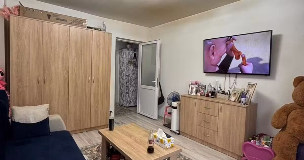 Apartament de vânzare cu 2 camere, mobilat în zona Apărătorii Patriei, Sector 4