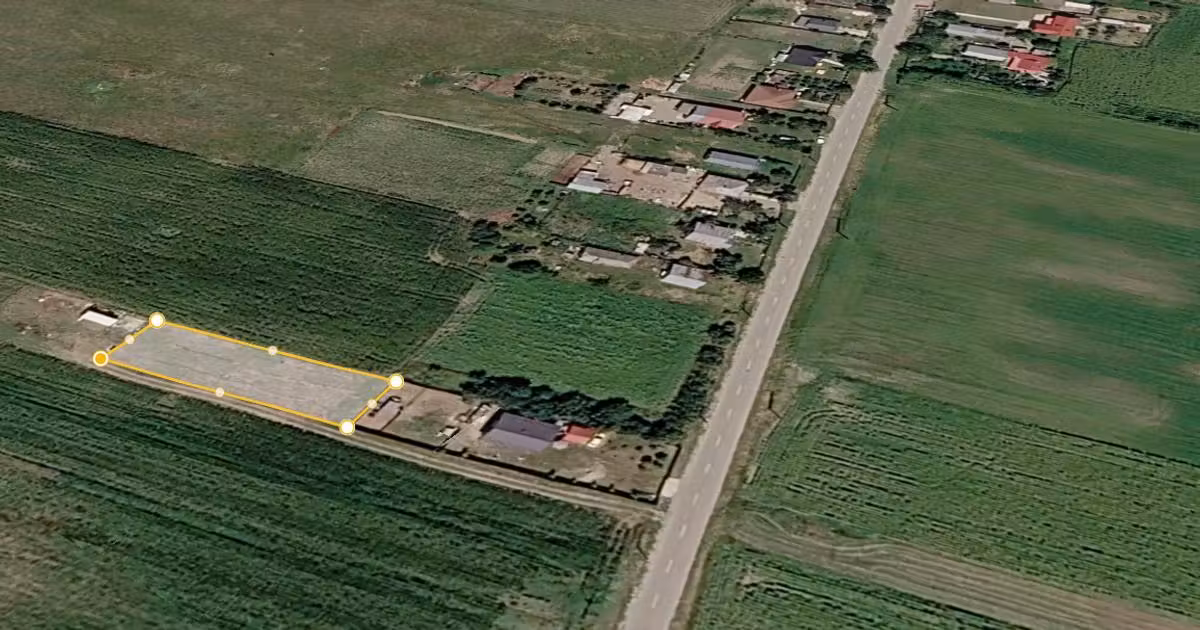Teren Construcții intravilan de vânzare de 1000 mp, în Siretu (Săucești)