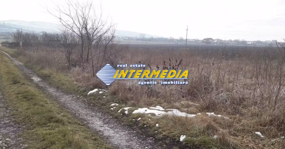 Teren Construcții extravilan de vânzare de 500 mp, în zona Sud, Alba Iulia