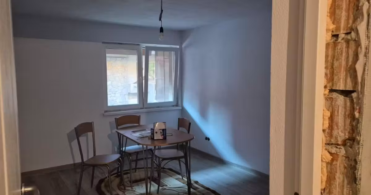 Apartament de vânzare cu 2 camere în Șugag