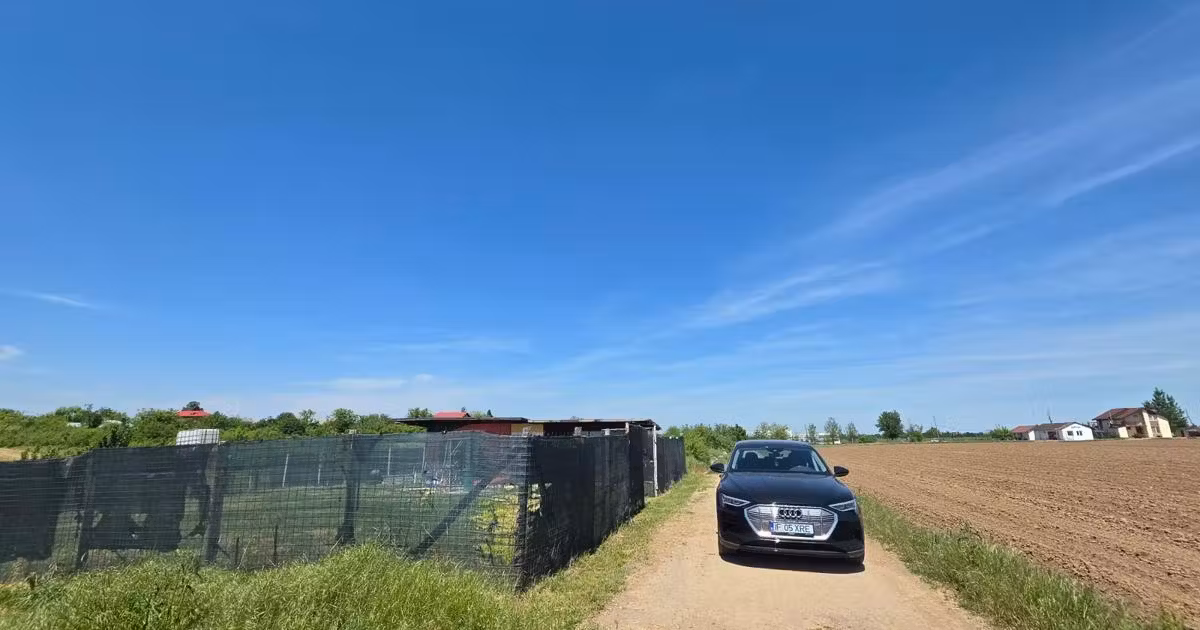 Teren Construcții intravilan de vânzare de 1200 mp, în Varlaam