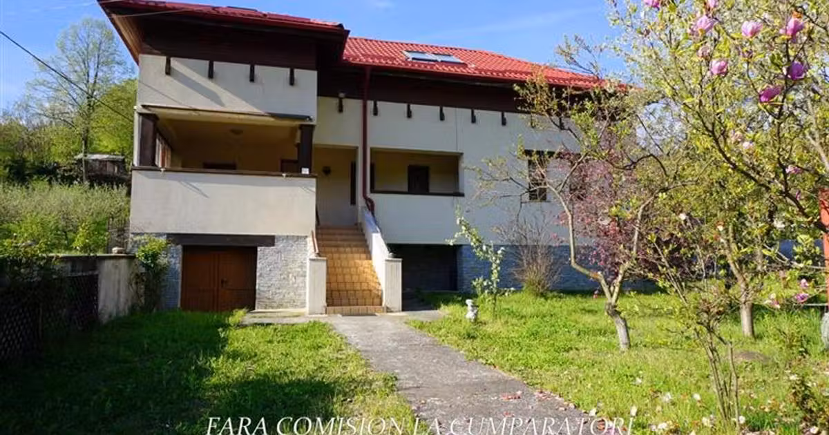 Casă individuală de vânzare cu 5 camere, mobilată în Muereasca