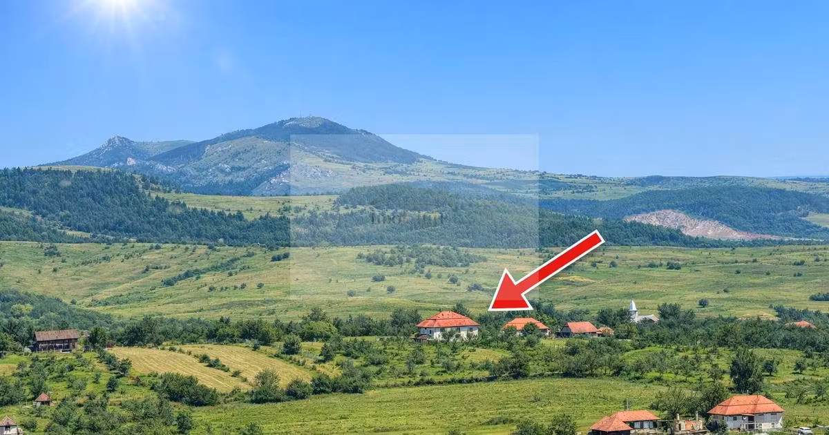 Casă individuală de vânzare cu 8 camere în Mașca