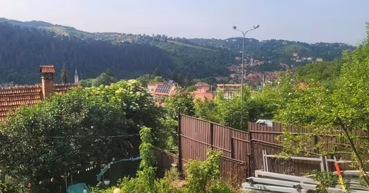 Casă Schei