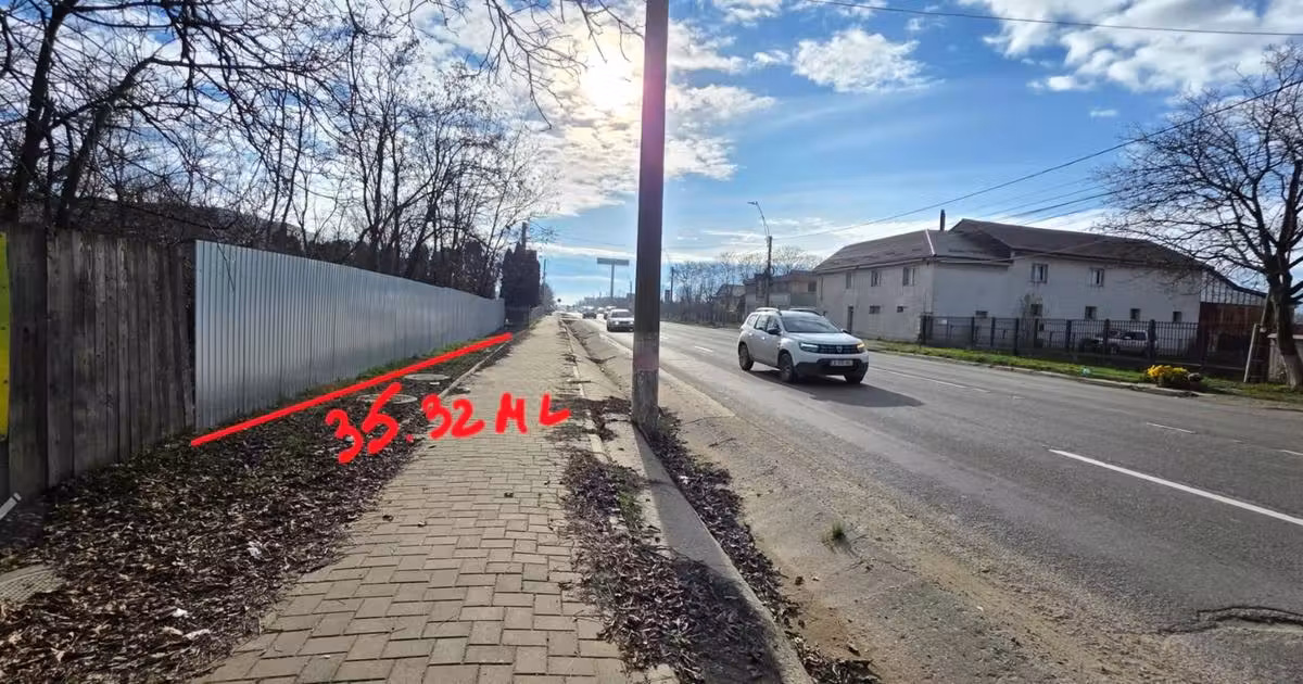 Teren intravilan de vânzare de 11200 mp, în zona Republicii, Bacău