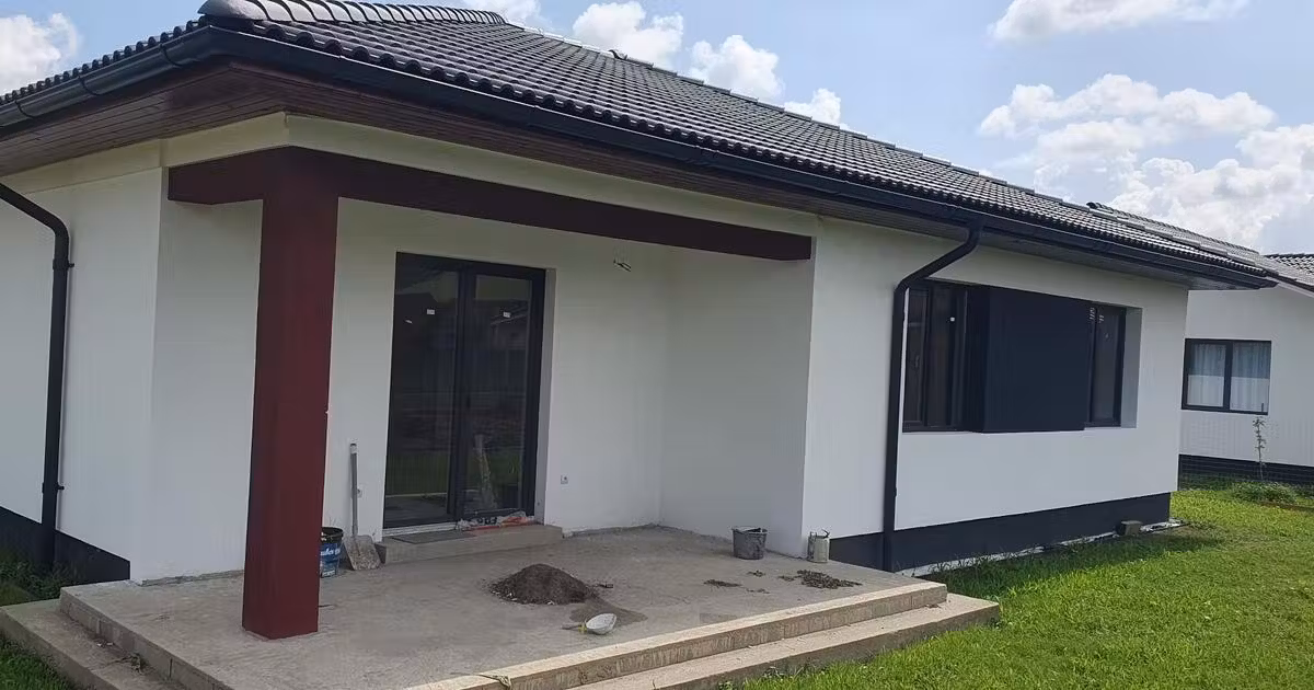 Casă de vânzare cu 3 camere în Sângeorgiu de Mureș