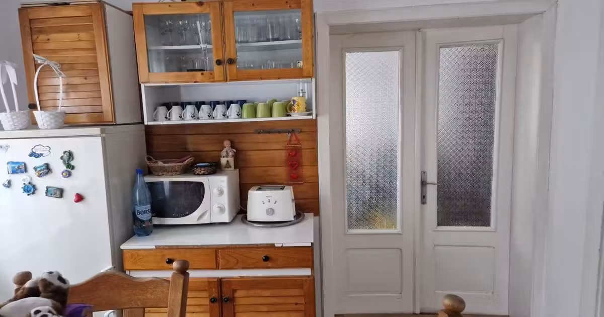 Casă individuală de vânzare cu 5 camere în Ernei