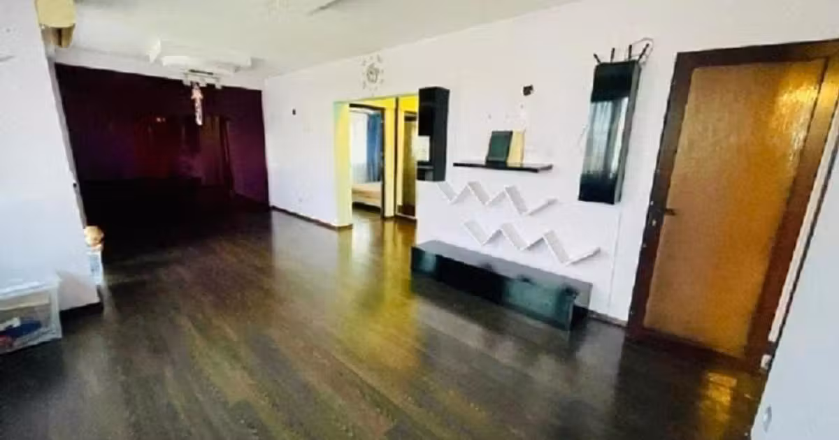 Apartament de vânzare cu 3 camere în zona Grivița, Sector 1