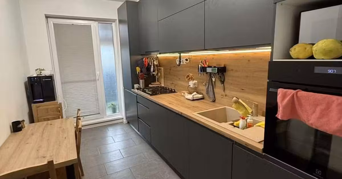 Apartament de vânzare cu 4 camere în zona Străulești, Sector 1