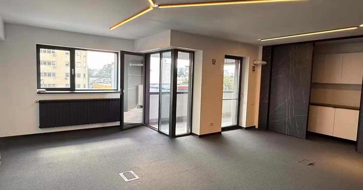 Apartament de vânzare cu 3 camere în zona Barbu Văcărescu, Sector 2