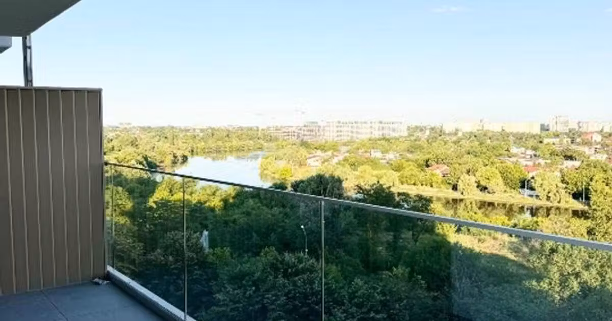 Apartament de vânzare cu 2 camere în zona Barbu Văcărescu, Sector 2