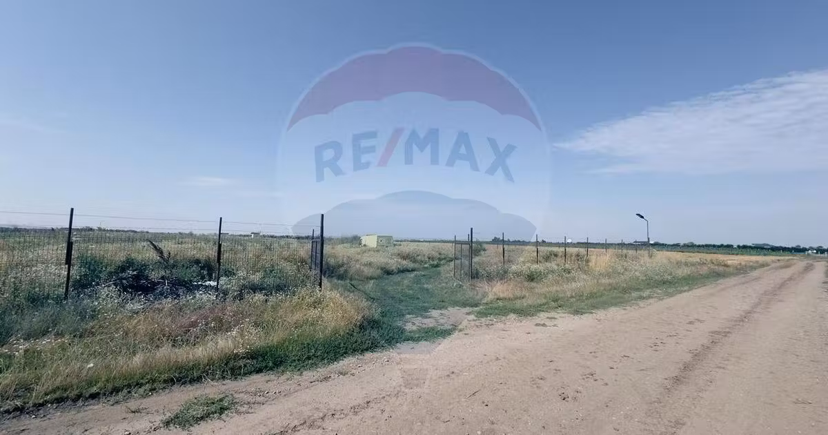 Teren agricol extravilan de vânzare de 16750 mp, în Cârcea