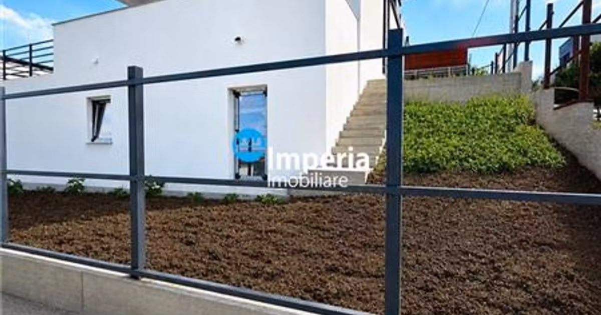 Casă individuală de vânzare cu 4 camere în Valea Adâncă