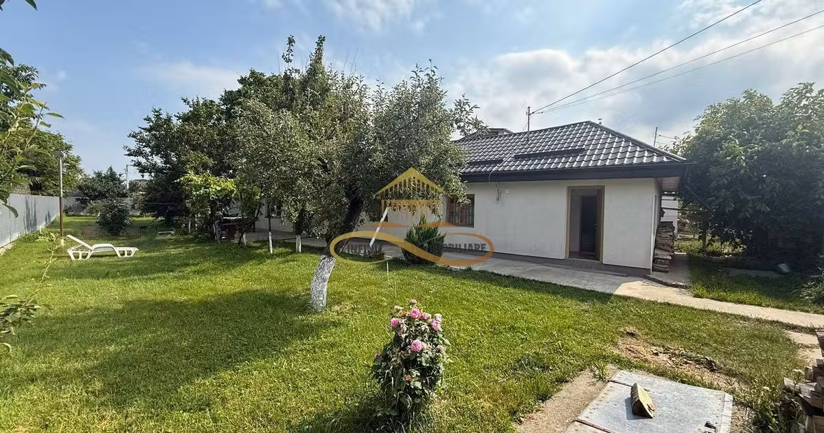Casă individuală de vânzare cu 4 camere în zona CFR, Bacău