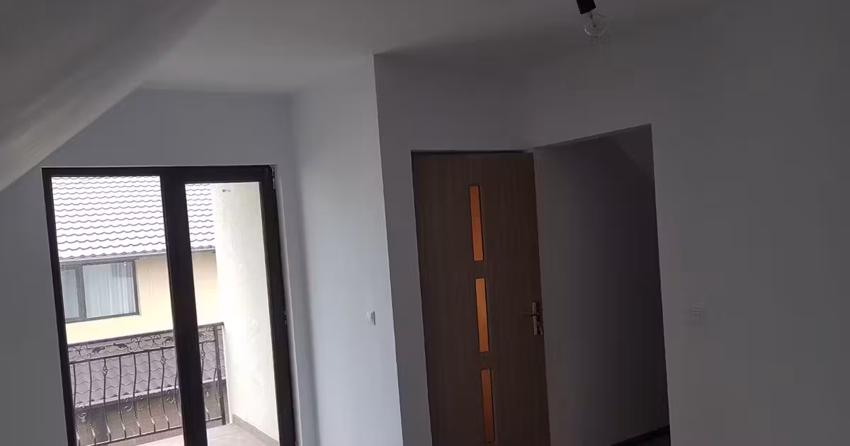 Casă individuală de vânzare cu 5 camere în Lunca Cetățuii