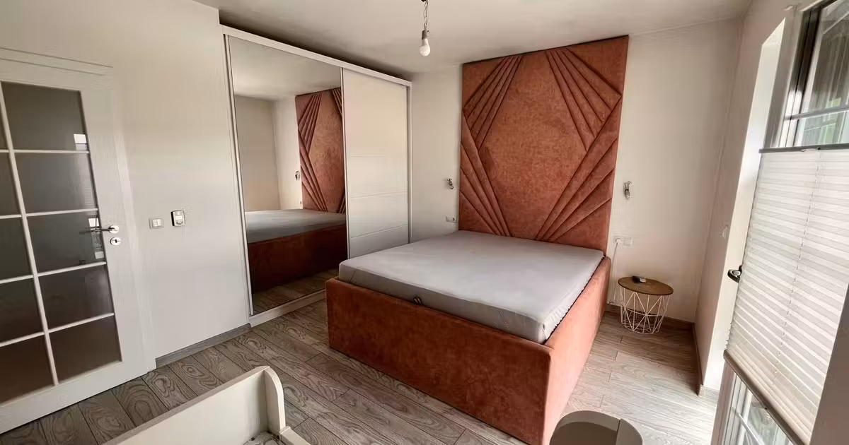 Casă de vânzare cu 4 camere în Miroslava