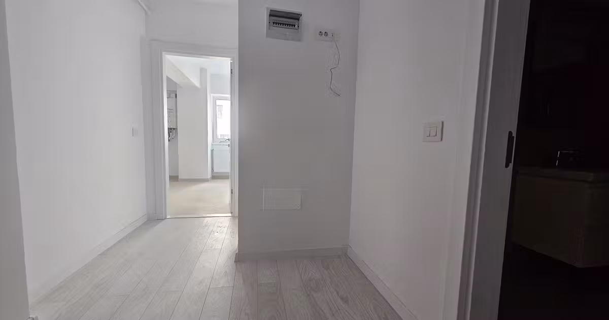 Apartament de vânzare cu 3 camere în zona Popas Păcurari, Iași