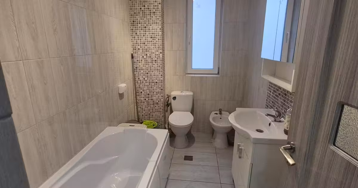 Apartament de vânzare cu 2 camere în zona Galata, Iași