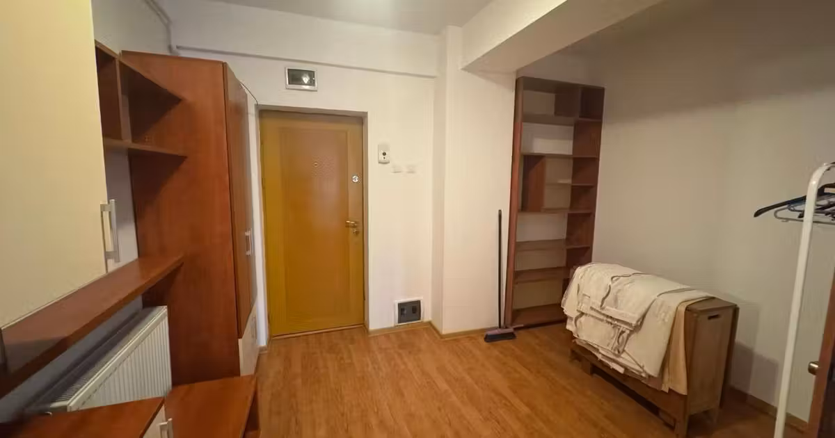 Apartament de vânzare cu 2 camere în zona Tătărași, Iași