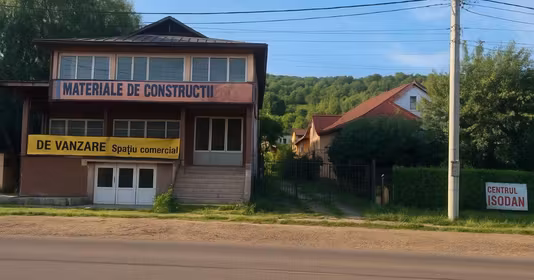 Spațiu comercial Exterior Vest