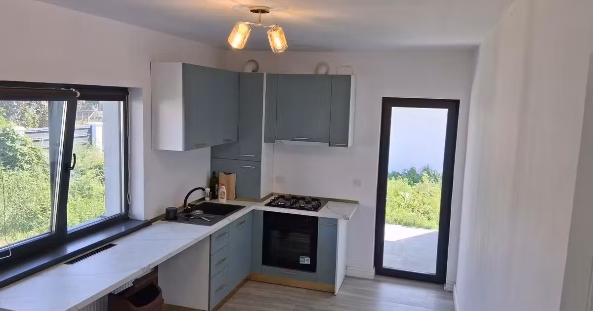 Casă individuală de vânzare cu 4 camere în Dancu