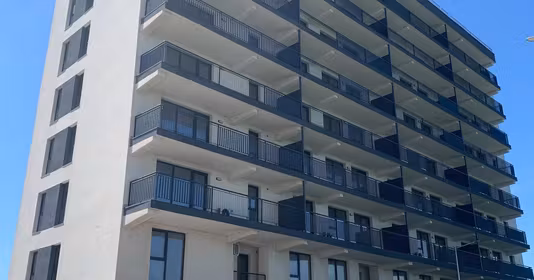 Apartament Est