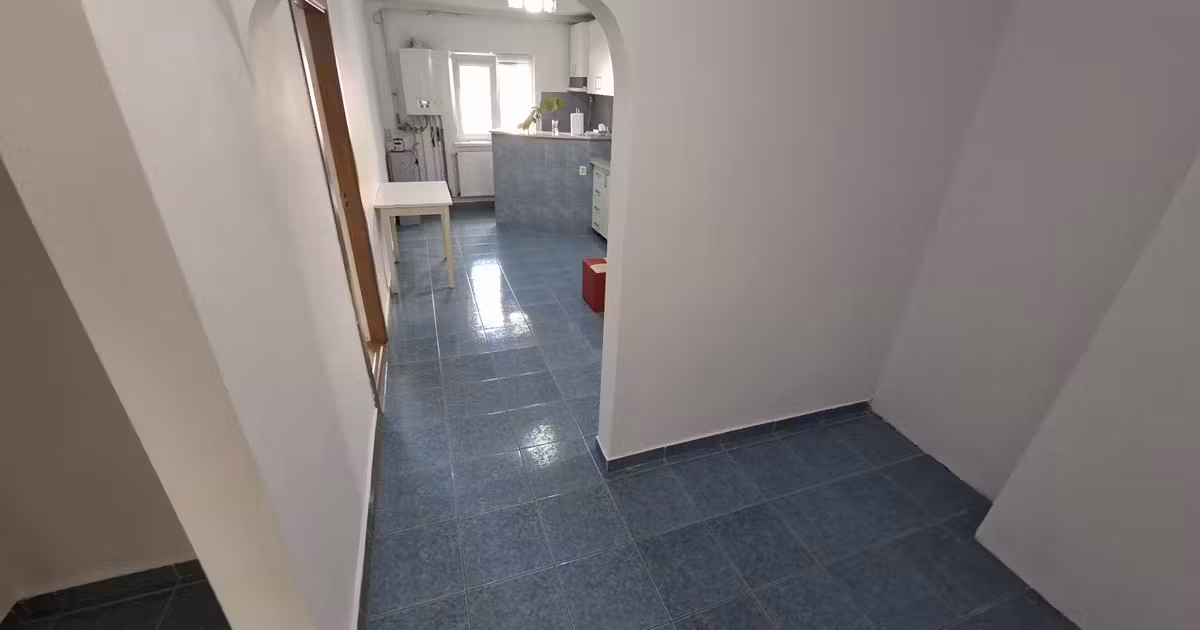 Apartament de vânzare cu 3 camere în zona Anda, Constanța