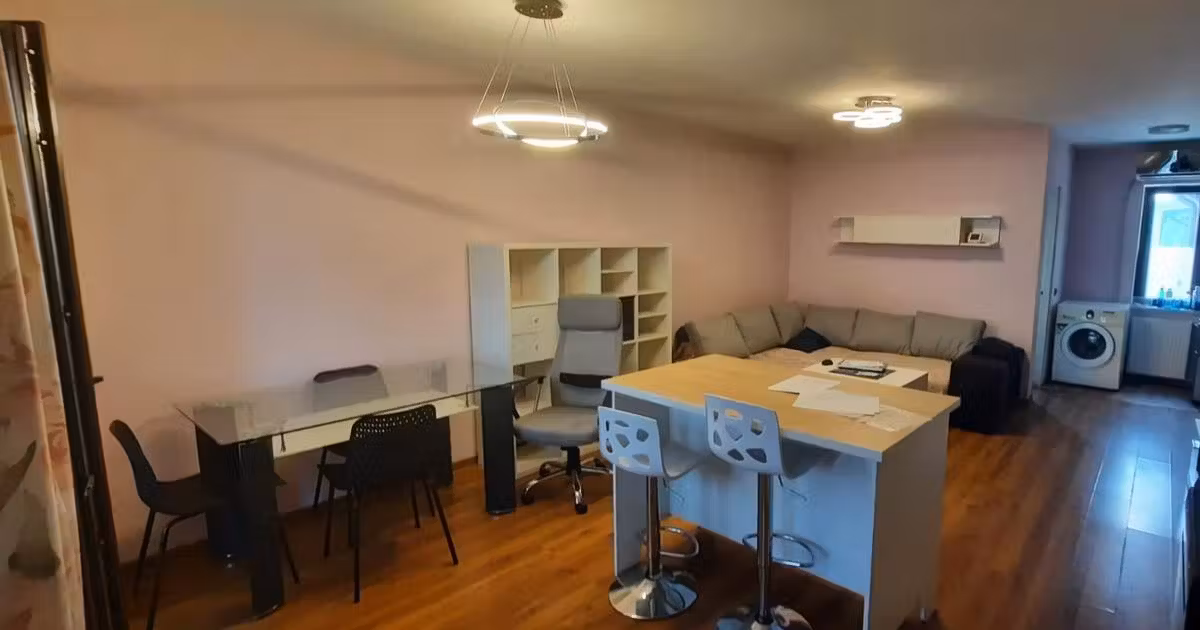 Apartament de vânzare cu 3 camere, mobilat în zona Păcii, Sector 6