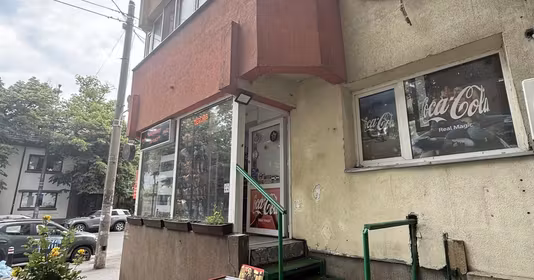 Spațiu comercial Lacul Tei
