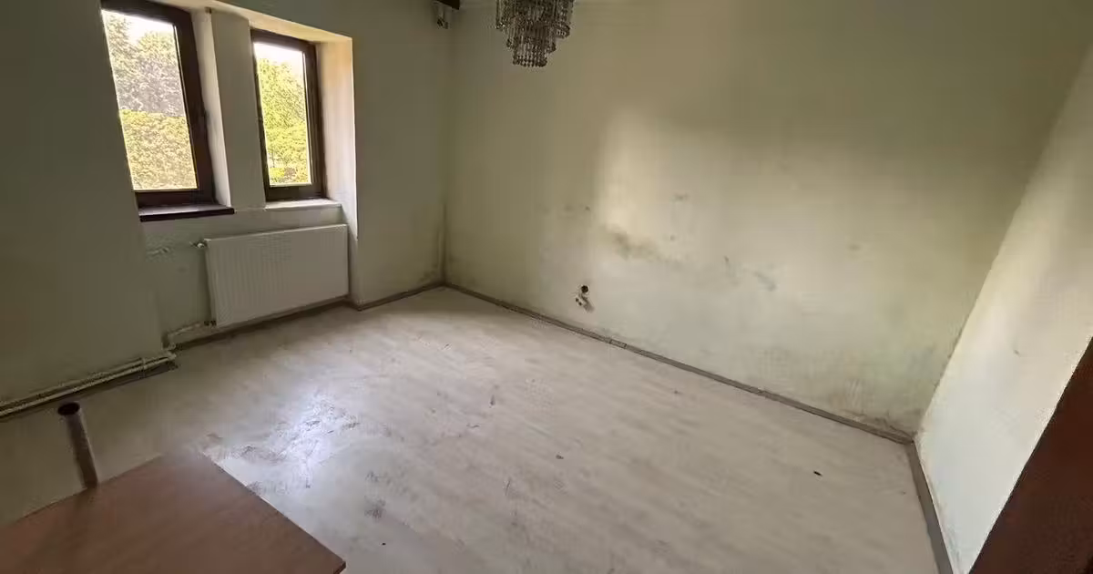 Apartament de vânzare cu 3 camere în zona Gara, Constanța
