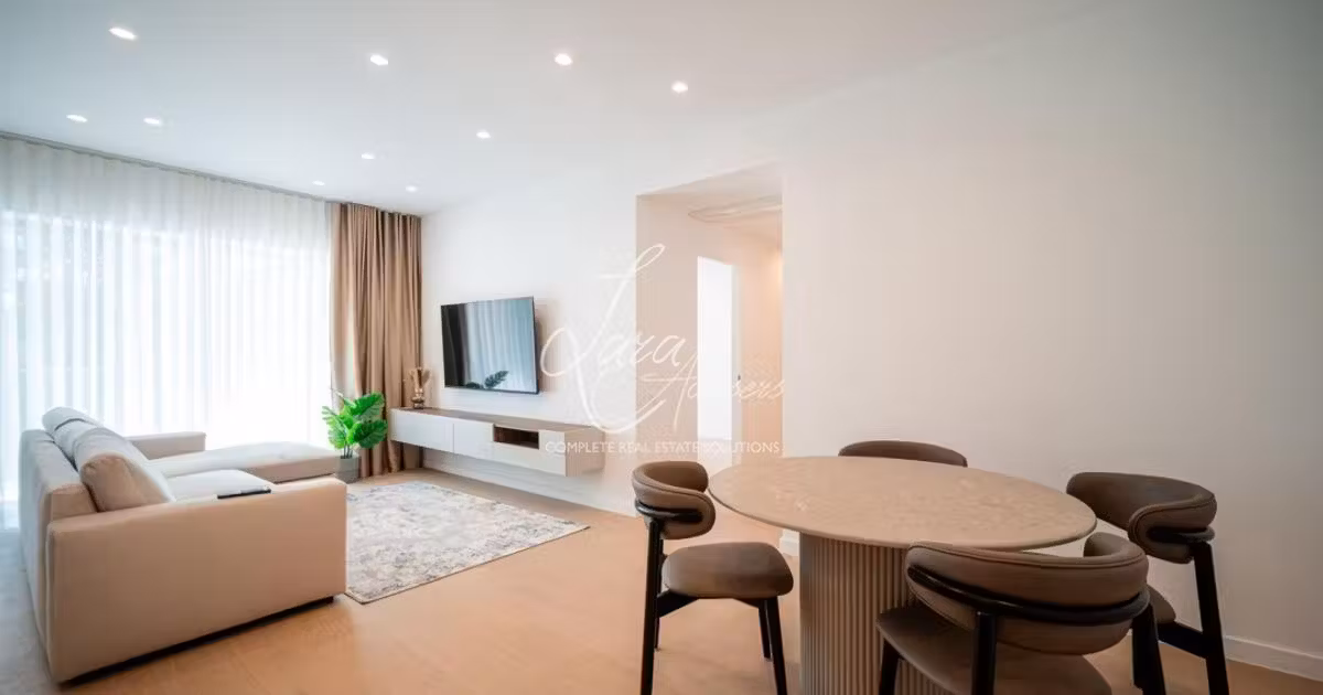 Apartament de vânzare cu 3 camere în zona Barbu Văcărescu, Sector 2