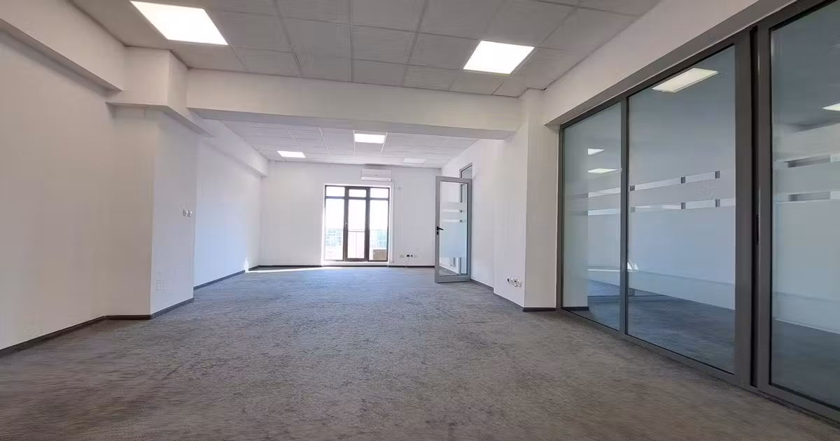 Birou de vânzare 106.38 mp în zona Unirii, Sector 3