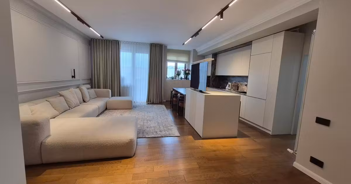 Apartament de vânzare cu 3 camere în zona Cotroceni, Sector 5