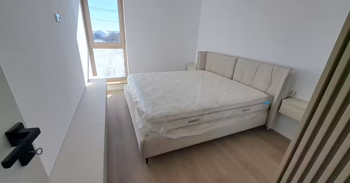 Casă de vânzare cu 5 camere în zona Militari, Sector 6