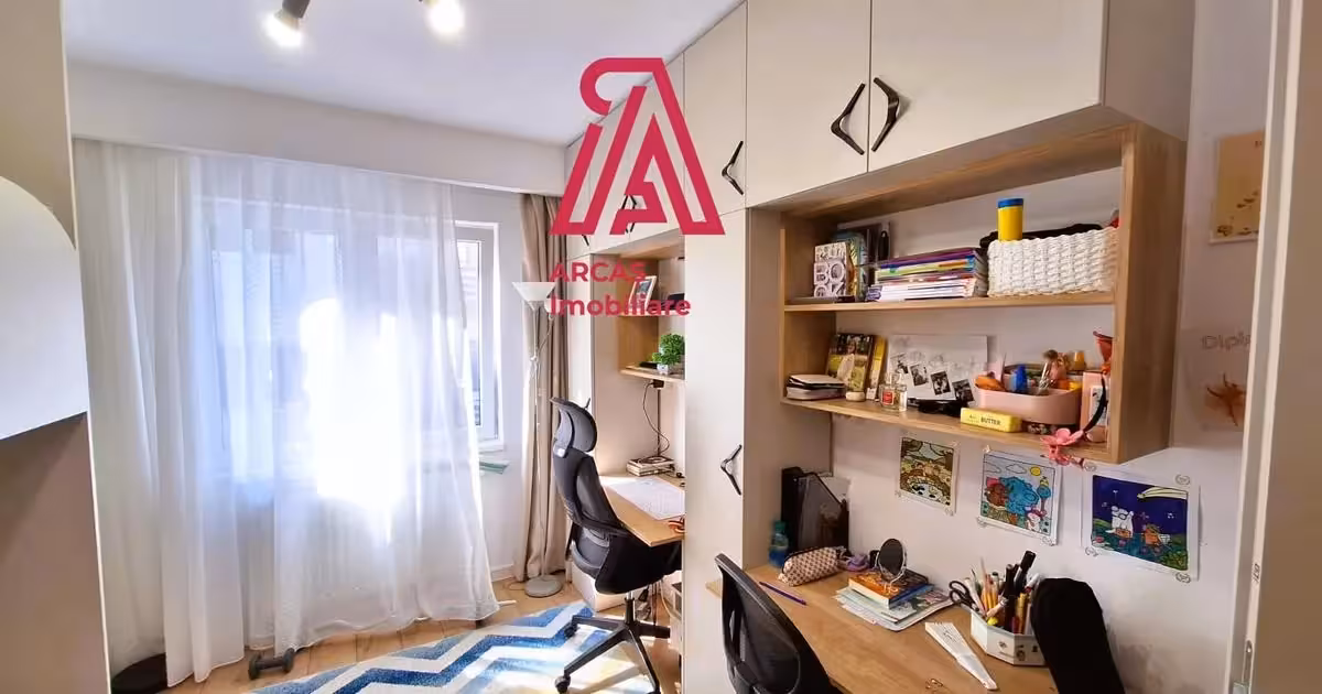 Apartament de vânzare cu 3 camere în zona Ștrand, Sibiu