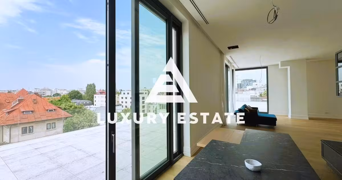 Penthouse de vânzare cu 4 camere în zona Grădina Icoanei, Sector 2
