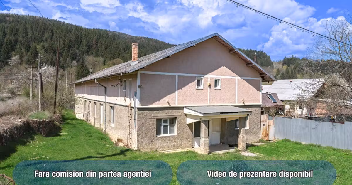 Casă individuală de vânzare cu 3 camere în Moinești