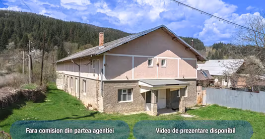 Casă Moinești