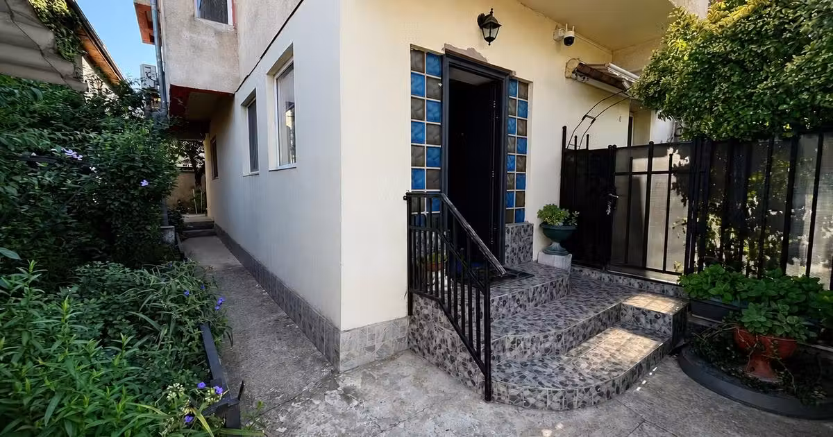 Apartament de vânzare cu 2 camere, mobilat în zona Rahova, Sector 5